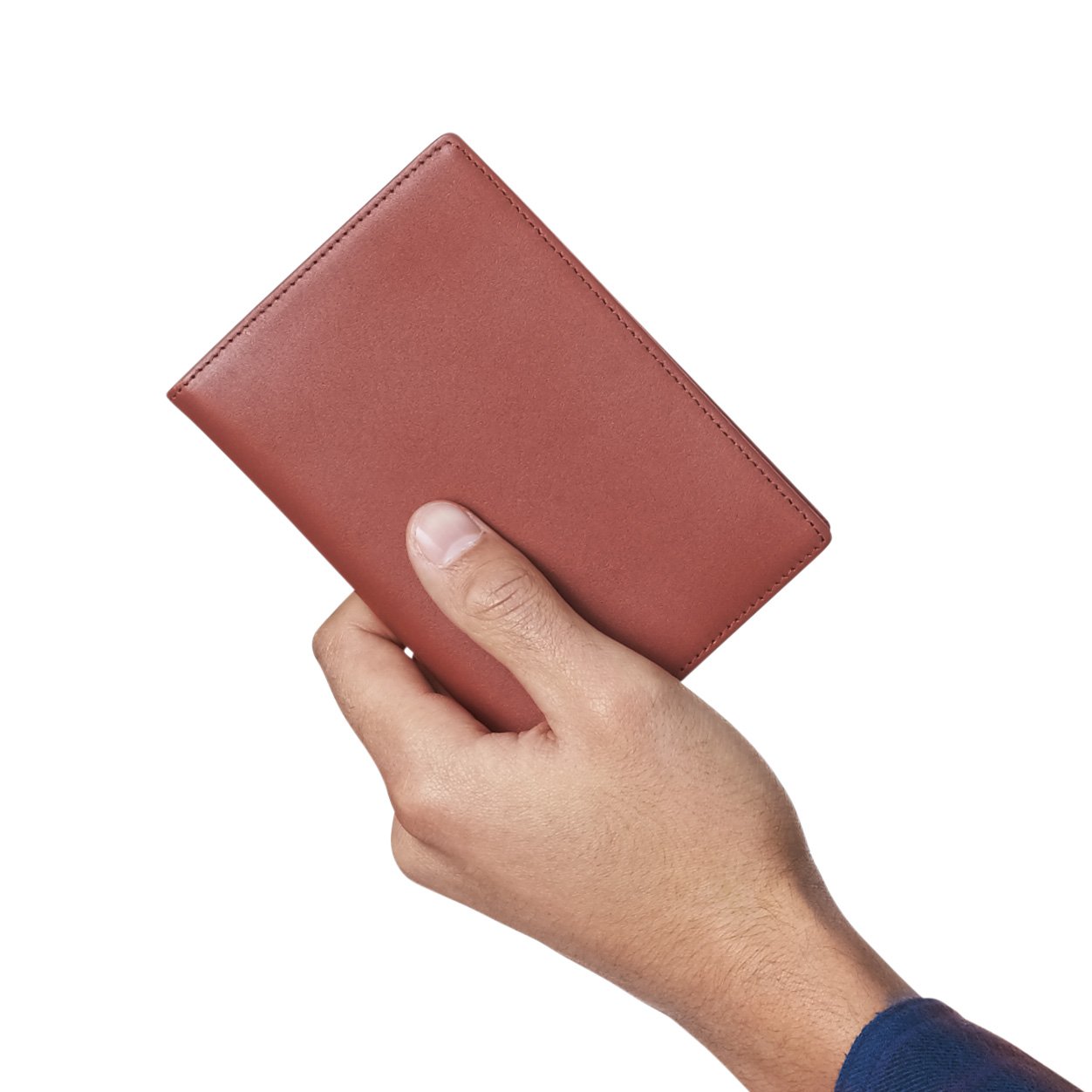 AmazonBasics 皮革 RFID 護照套｜6 × 4吋・棕色・圖片 3